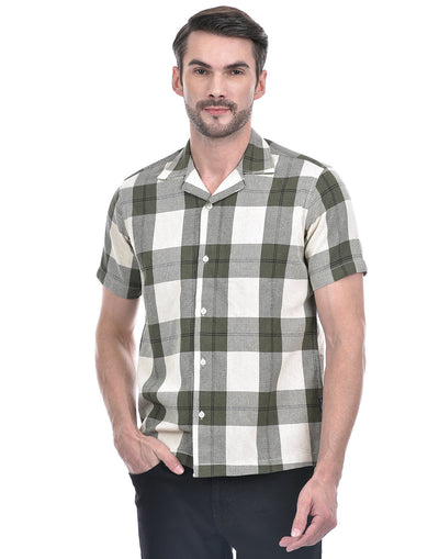 Men's Checks Green Cotton Blend Resort Fit Shirt